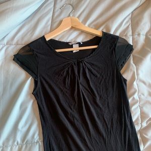 Black tee